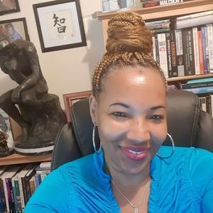 Meet your Posher, Jacquelyn